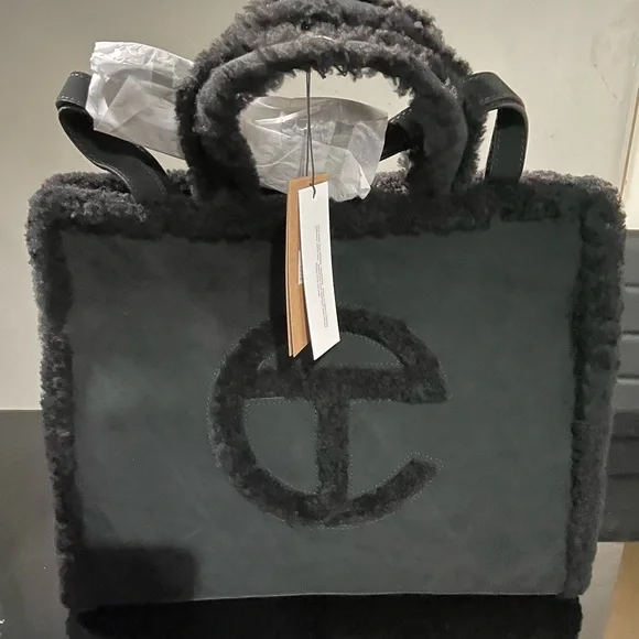 Medium Black Ugg X Telfar Bag - Picture 1 of 6